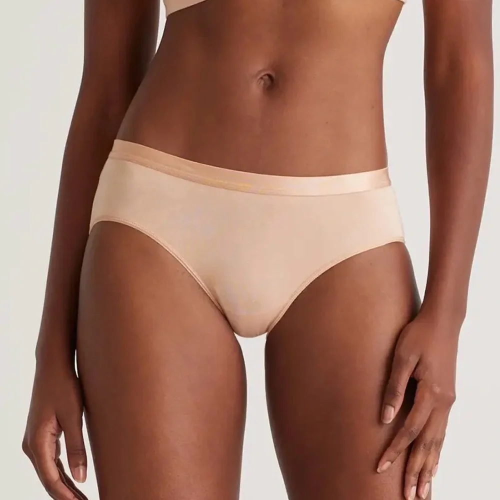 Quince Micro modal  Briefs NWOB 3 pack Warm Sand Small y838